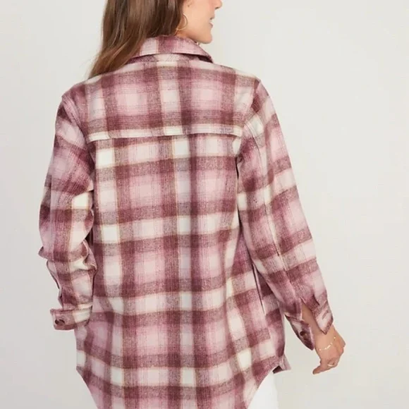 Old Navy Shacket - Picture 2 of 5